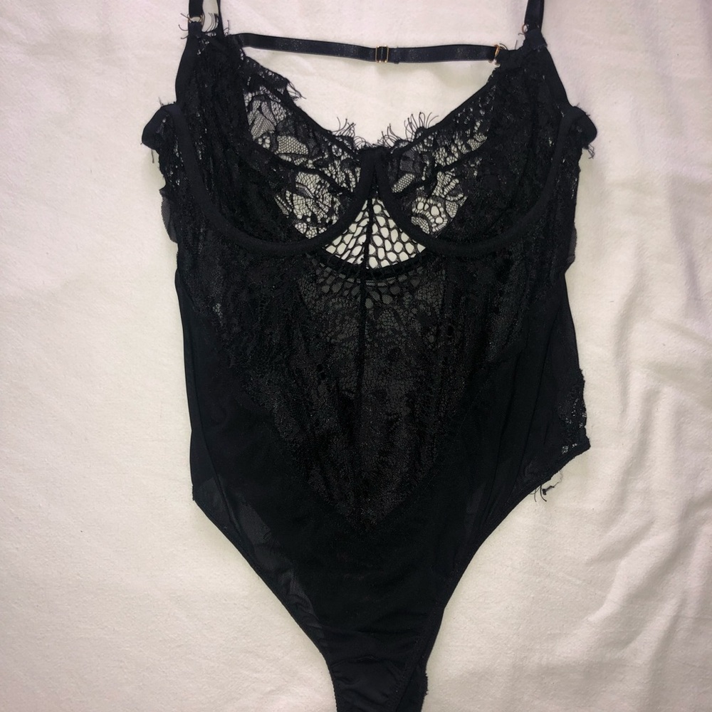Lace bodysuit